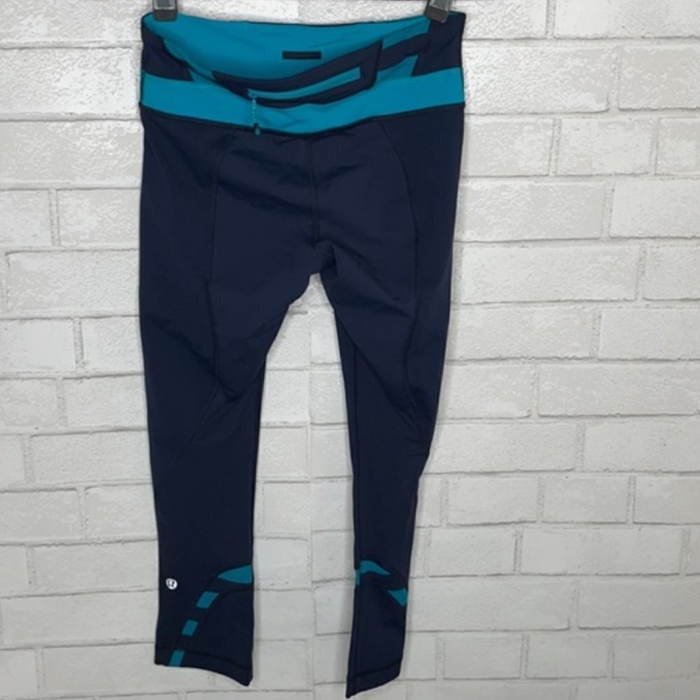 Lululemon Navy Inspire Crop II 22" - Picture 9 of 15